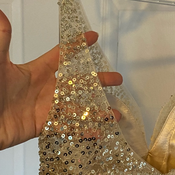 Dancing Queen size small grad/prom dress - Picture 4 of 11